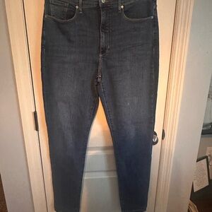 Women’s Banana Republic Dark Blue Skinny Jeans